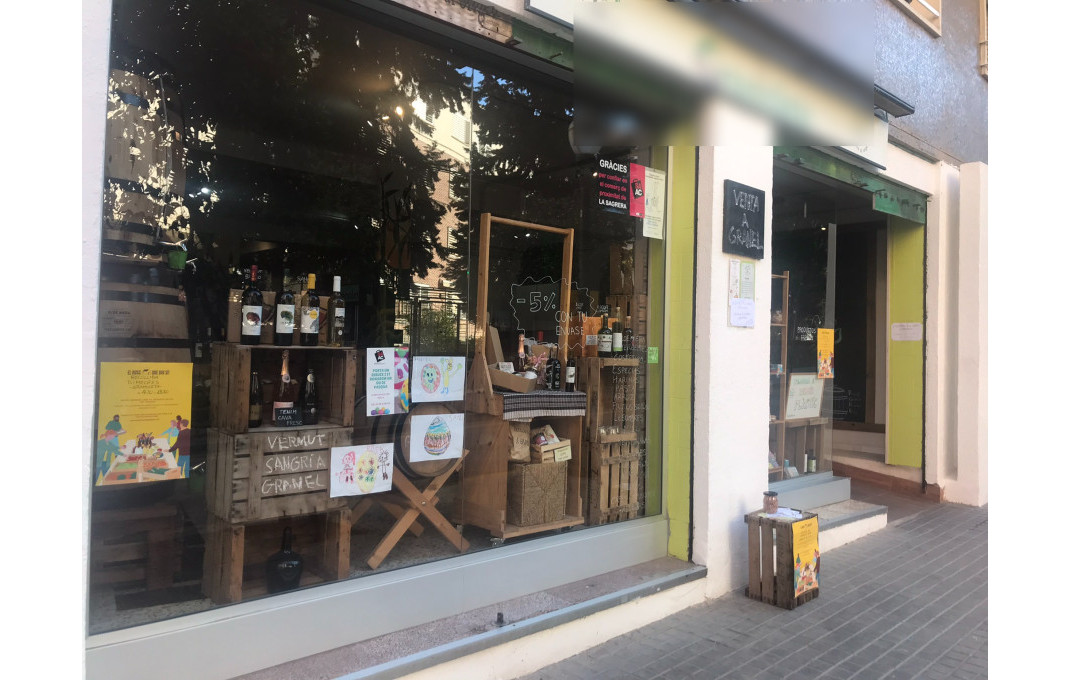 Transfert - magasin d'alimentation -
Barcelona - Sant Andreu