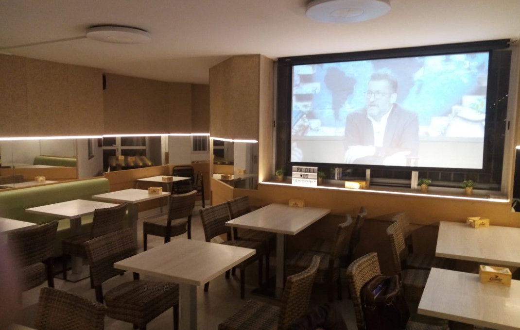 Traspaso - Obradores y/o Panaderias -
Barcelona - Les corts