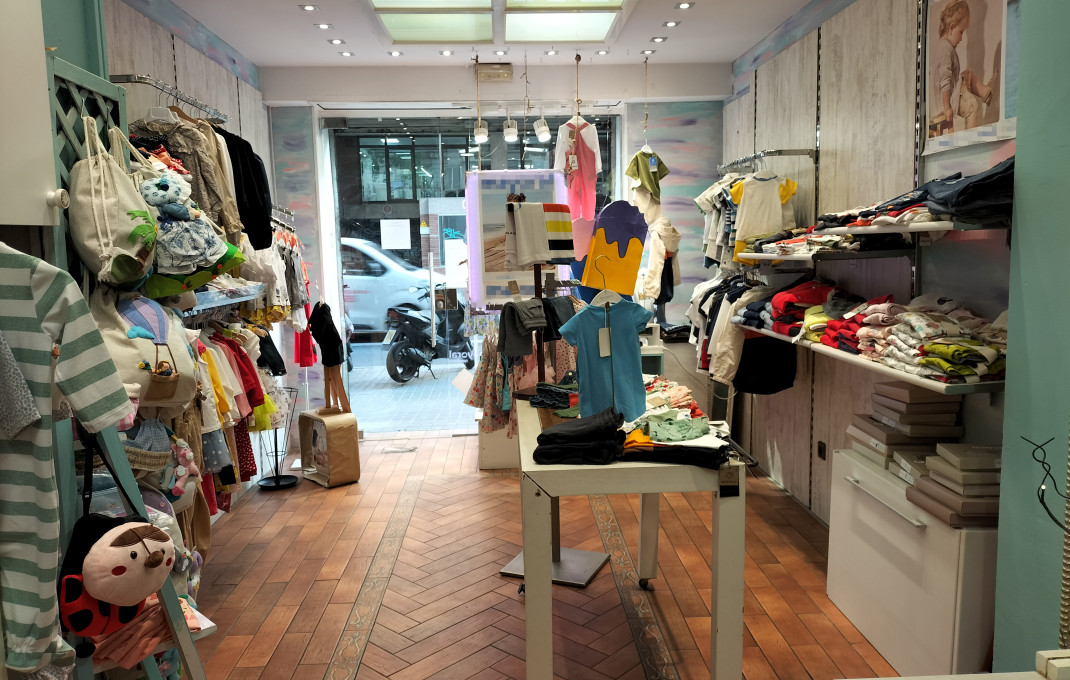 Traspaso - Tiendas -
Barcelona - Sagrada familia