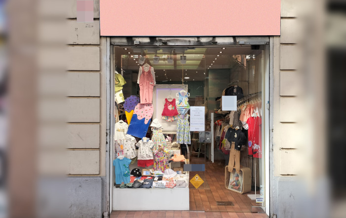 Traspaso - Tiendas -
Barcelona - Sagrada familia