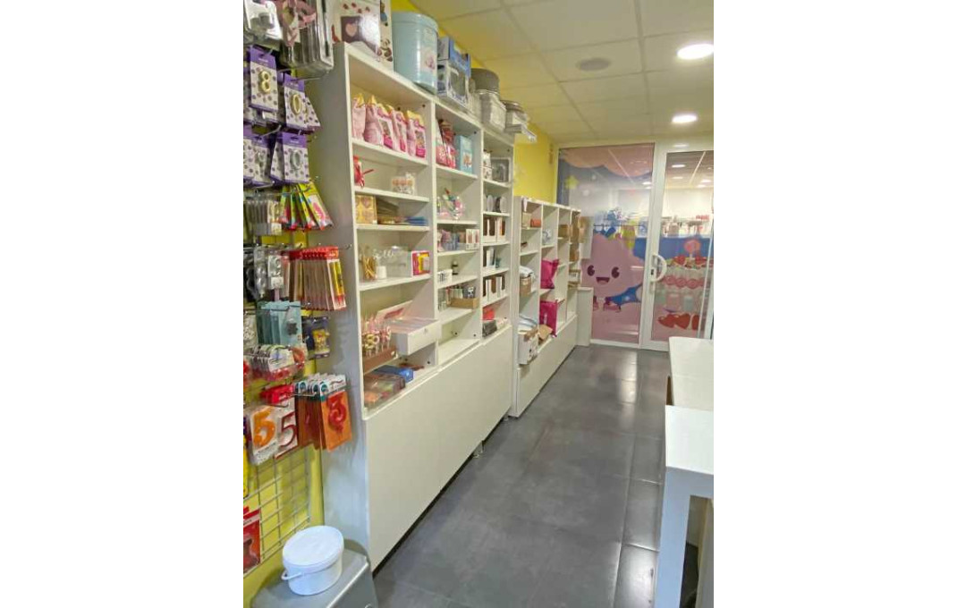 Transfert - Tiendas -
Sant Boi de Llobregat - Centre - Casco Antiguo