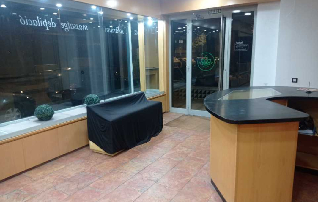 Alquiler - Local comercial -
Sabadell