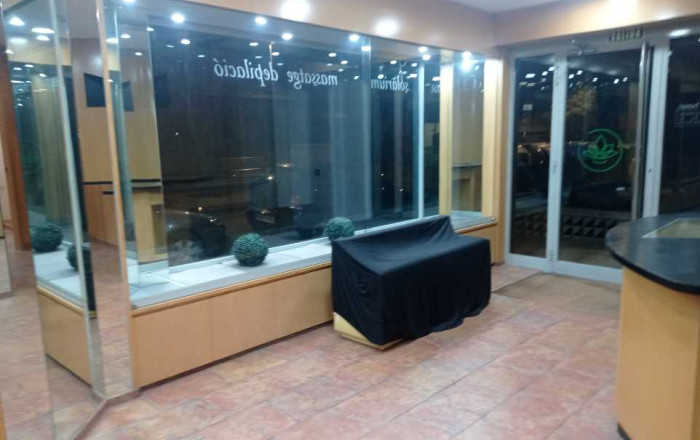 Alquiler - Local comercial -
Sabadell