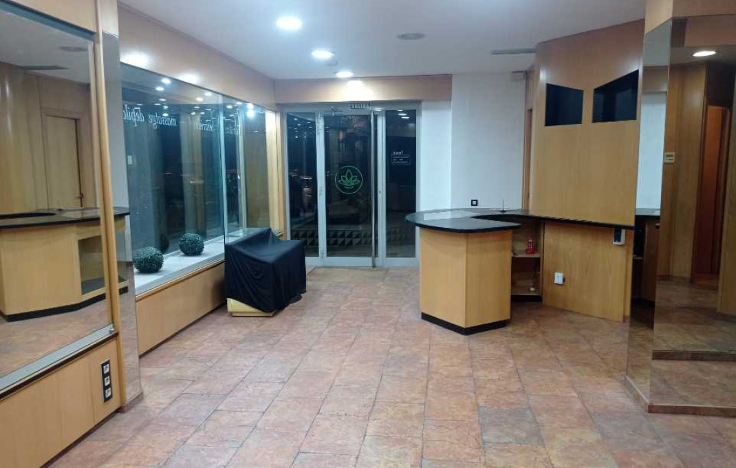 Alquiler - Local comercial -
Sabadell