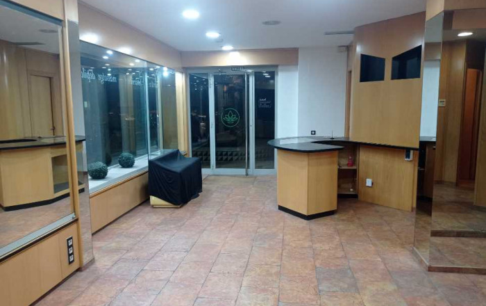Alquiler - Local comercial -
Sabadell
