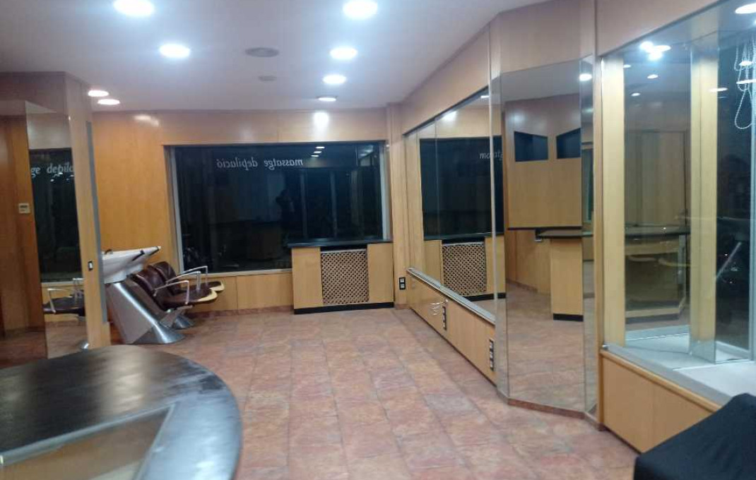 Alquiler - Local comercial -
Sabadell