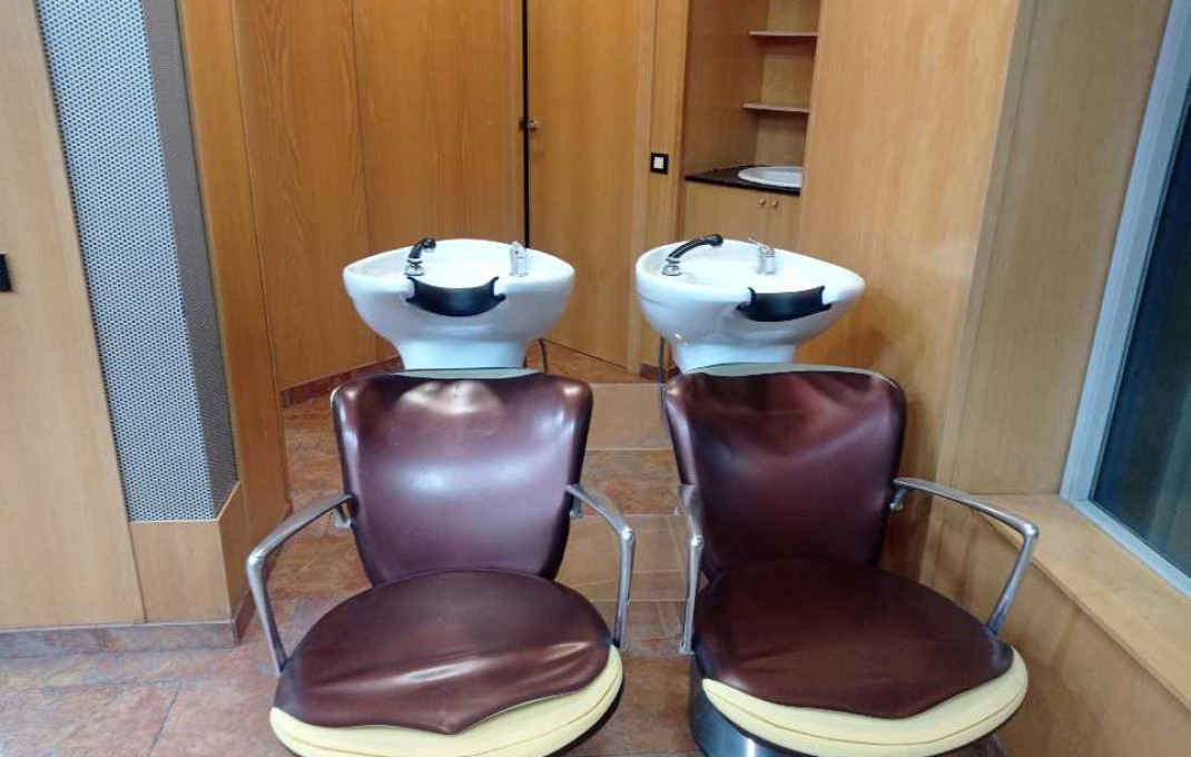 Alquiler - Local comercial -
Sabadell