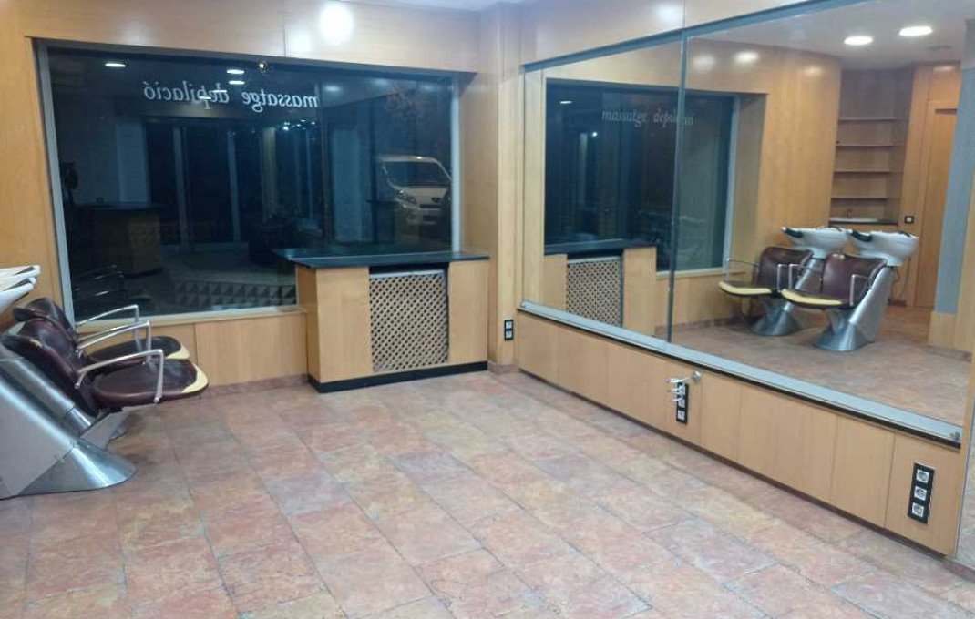 Alquiler - Local comercial -
Sabadell