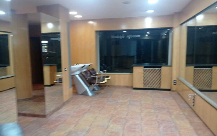 Alquiler - Local comercial -
Sabadell