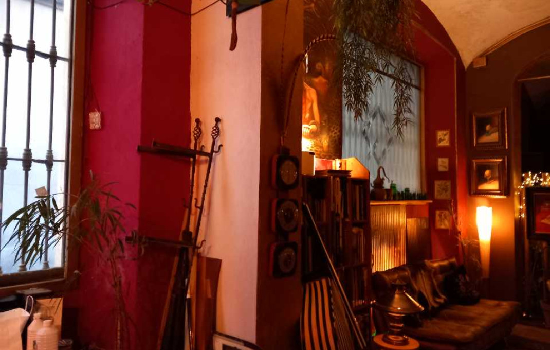 Alquiler - Local comercial -
Barcelona - Gótico