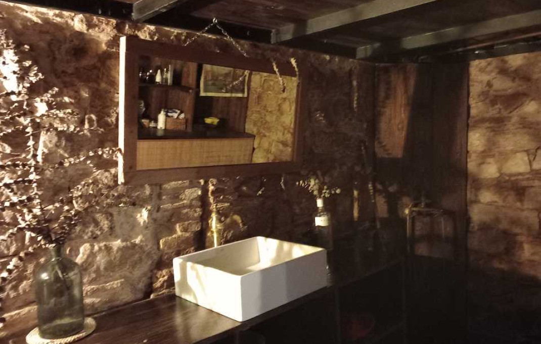 Alquiler - Local comercial -
Barcelona - Gótico