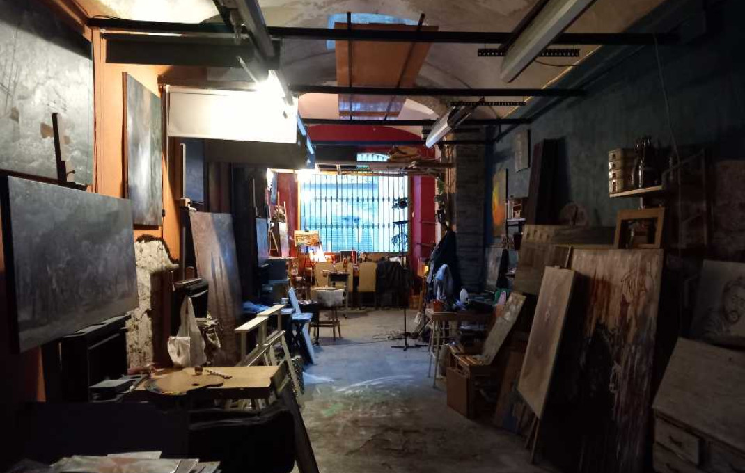 Alquiler - Local comercial -
Barcelona - Gótico