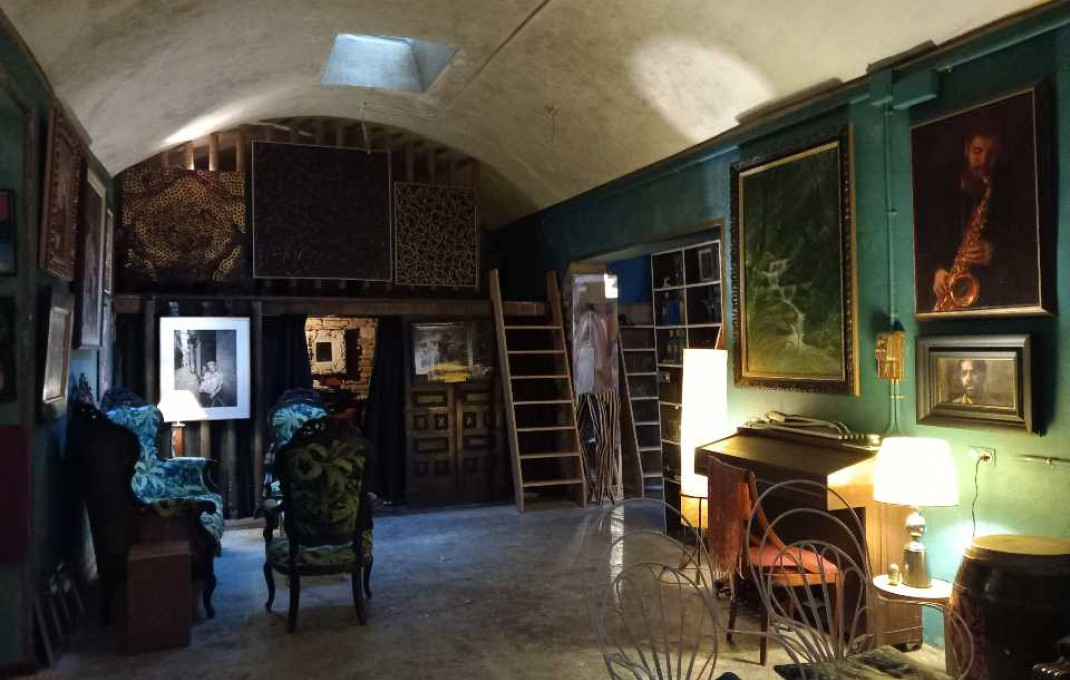 Alquiler - Local comercial -
Barcelona - Gótico