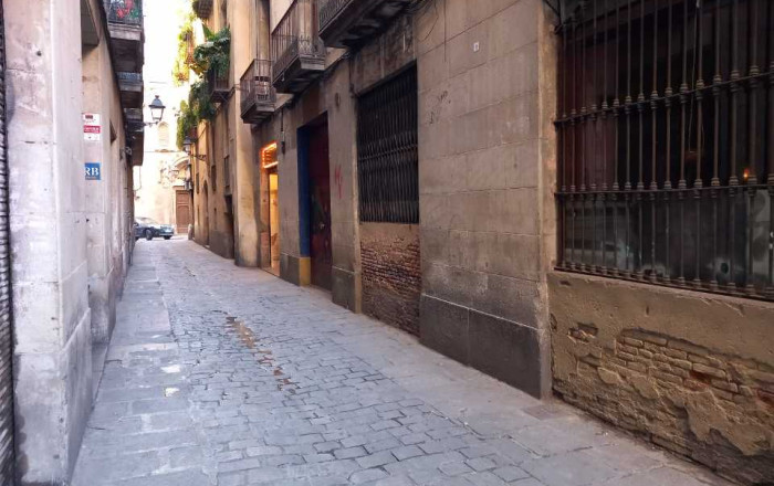 Alquiler - Local comercial -
Barcelona - Gótico