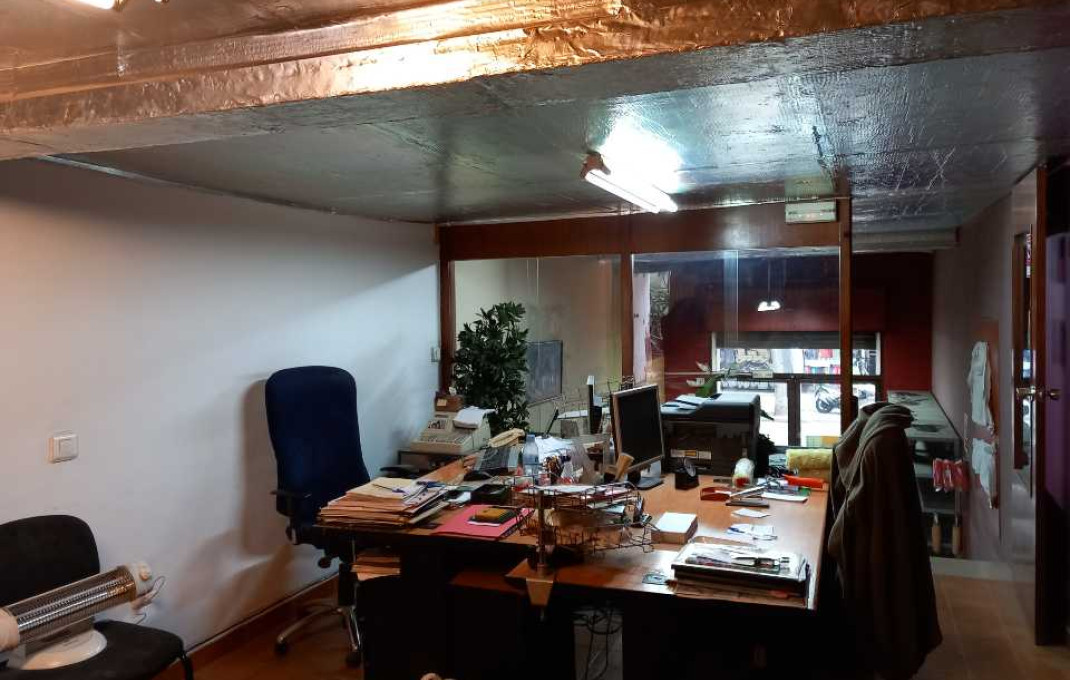 Location longue durée - Local comercial -
Barcelona