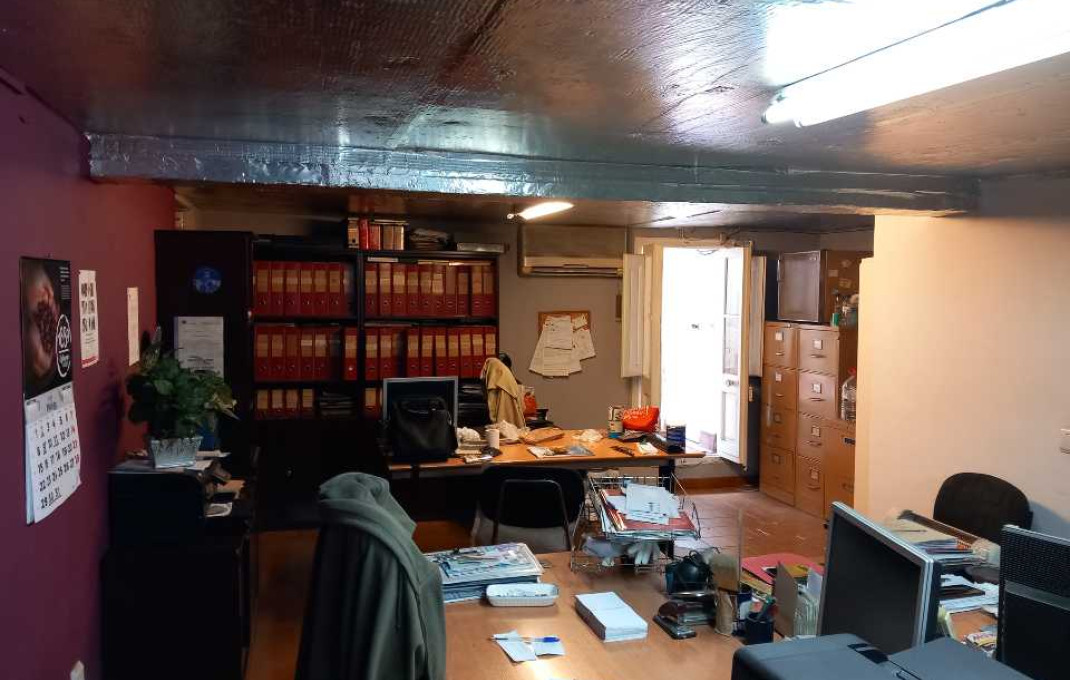 Location longue durée - Local comercial -
Barcelona