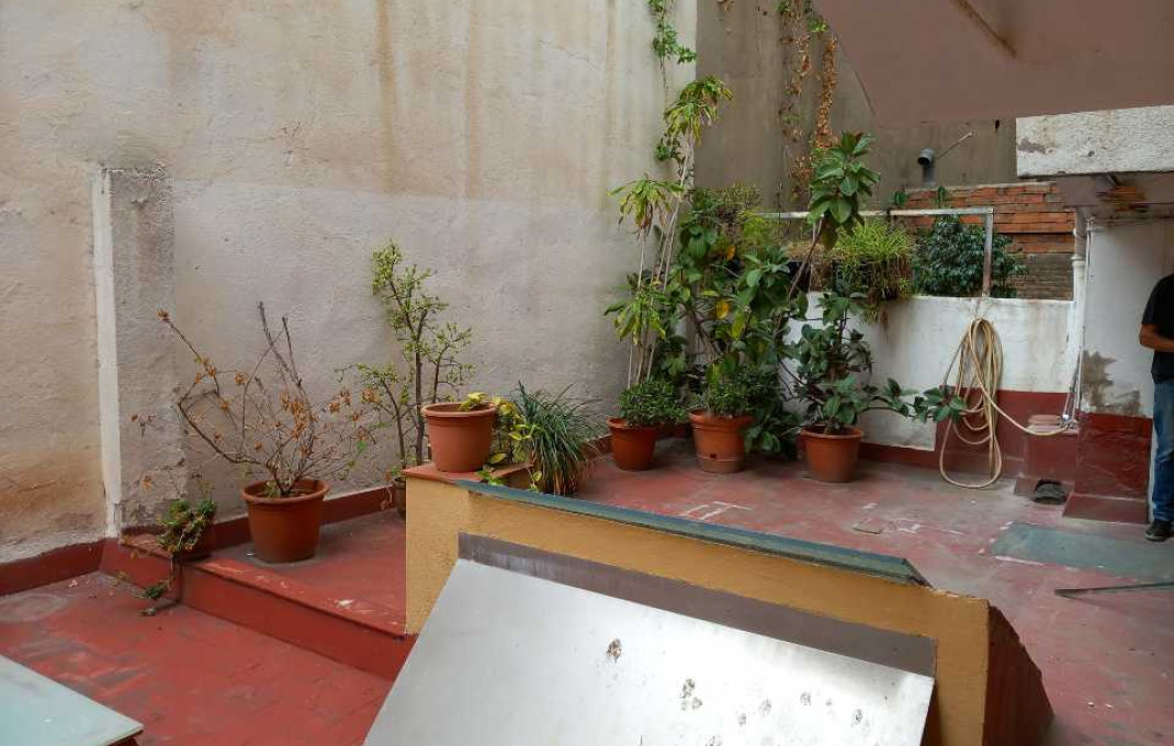 Location longue durée - Local comercial -
Barcelona