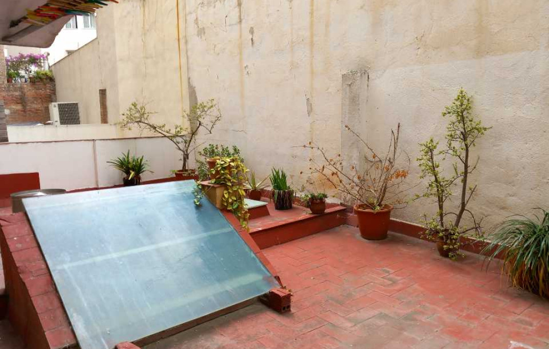 Location longue durée - Local comercial -
Barcelona