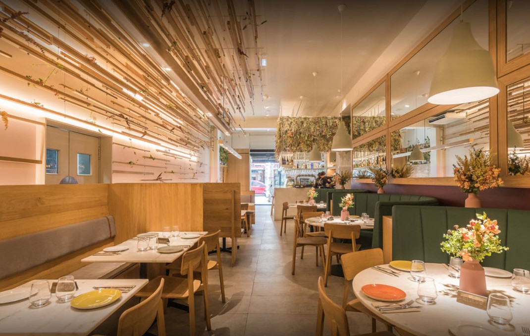 Transfert - Restaurant -
Barcelona - Eixample Derecho