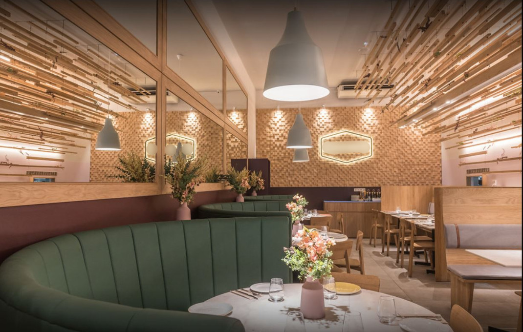 Transfert - Restaurant -
Barcelona - Eixample Derecho