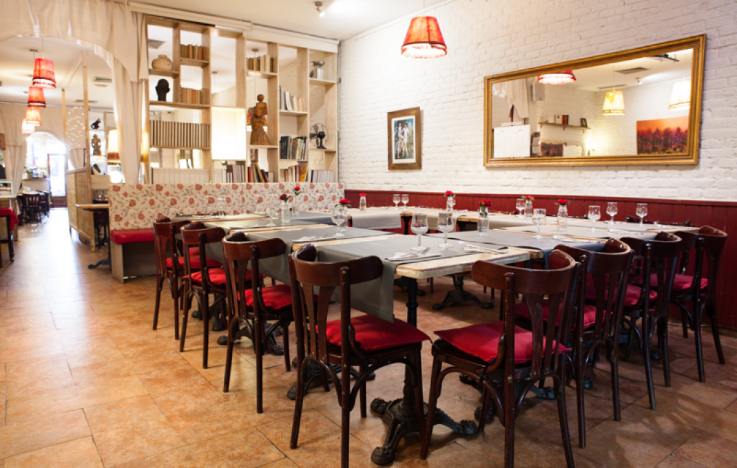 Traspaso - Restaurante -
Barcelona - Raval