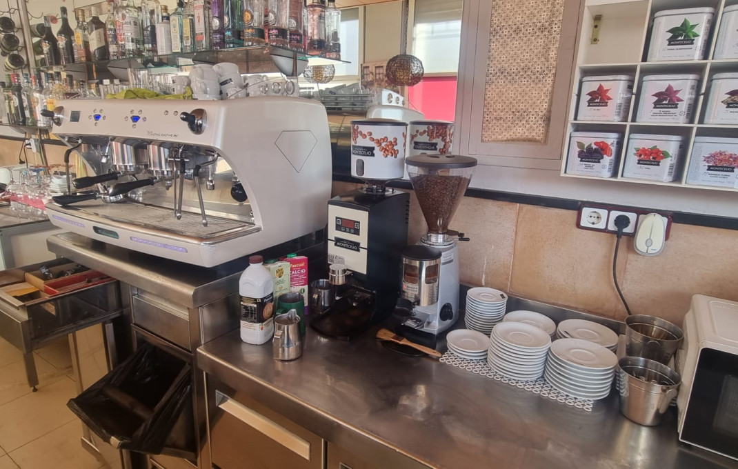 Traspaso - Restaurante -
Olesa de Montserrat