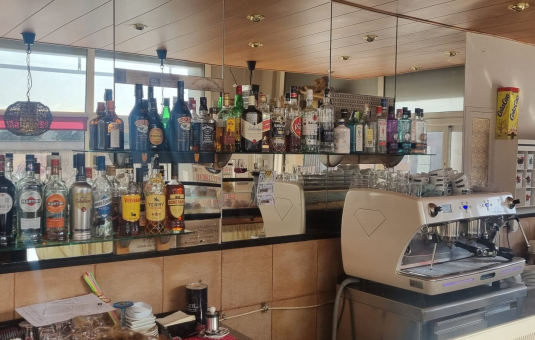 Traspaso - Restaurante -
Olesa de Montserrat