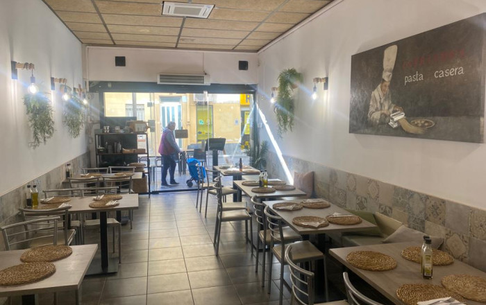 Traspaso - Restaurante -
Castelldefels