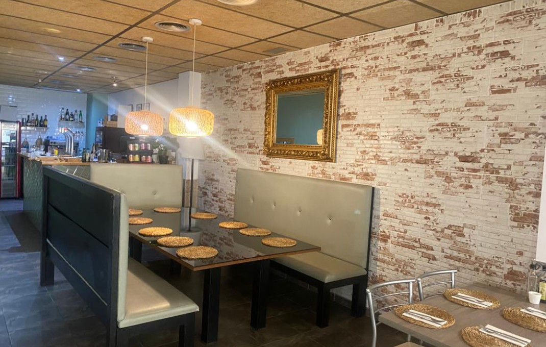 Traspaso - Restaurante -
Castelldefels