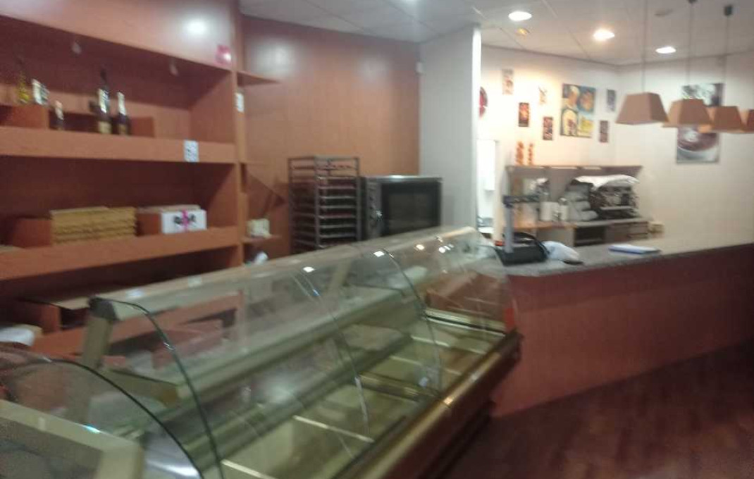 Revente - Restaurant -
Terrassa