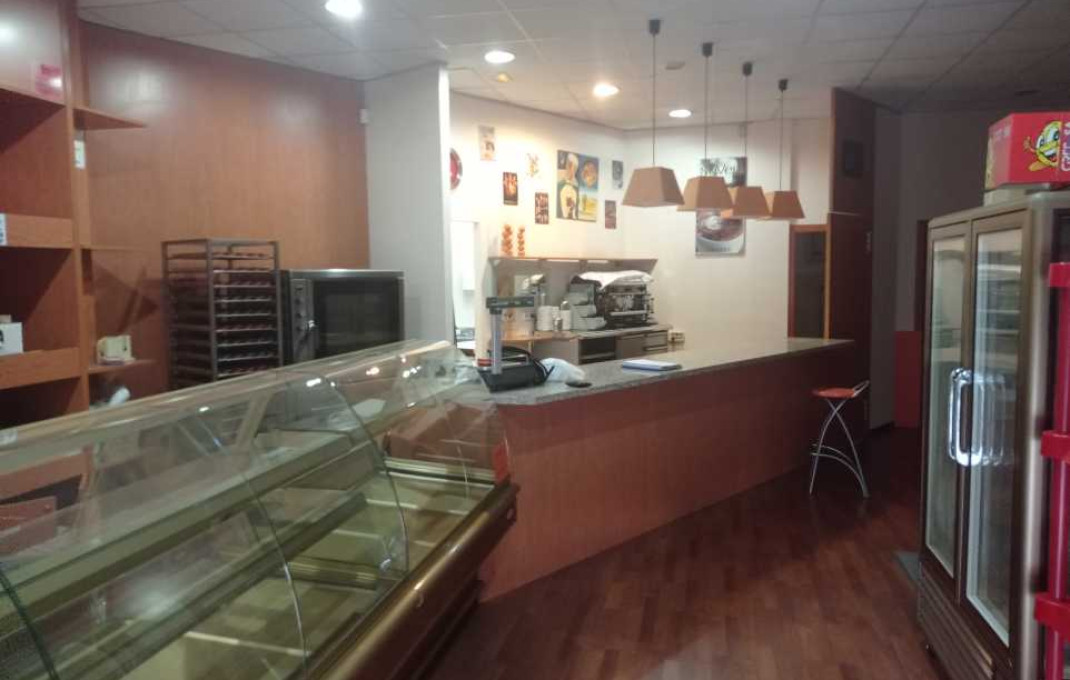 Revente - Restaurant -
Terrassa