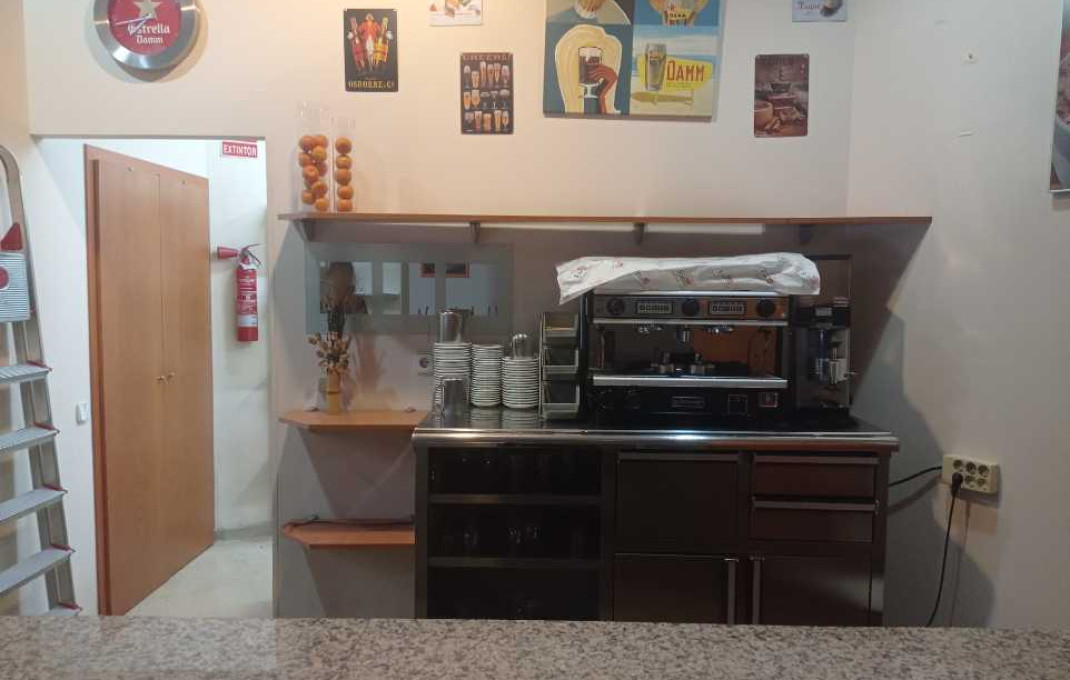 Revente - Restaurant -
Terrassa