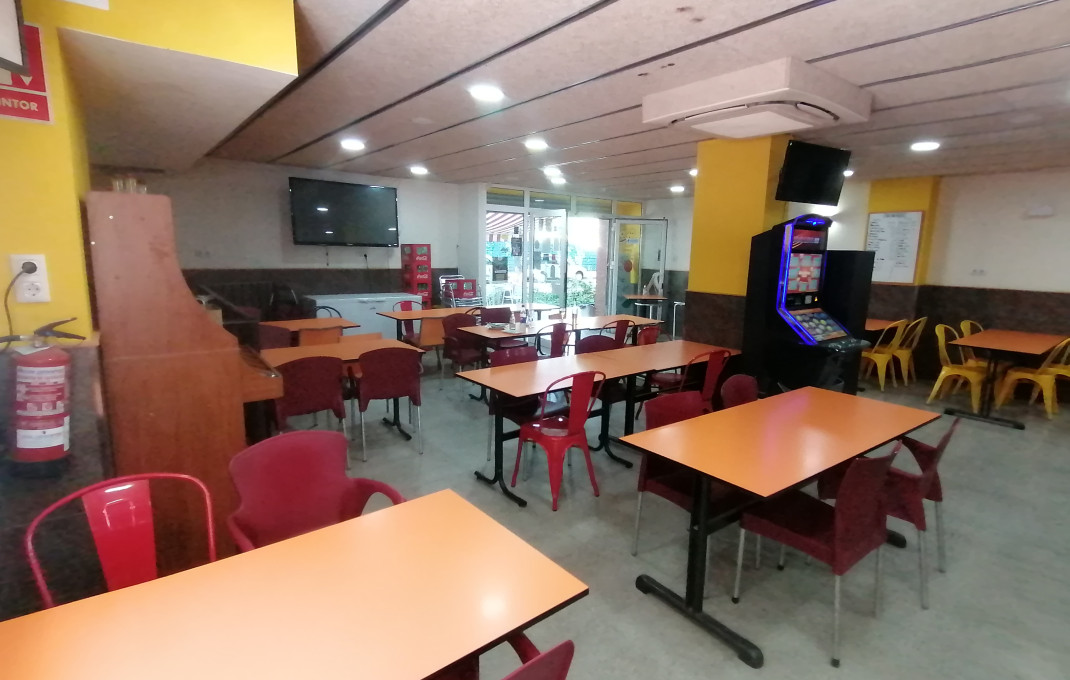 Venta - Restaurante -
Barcelona - Zona Franca