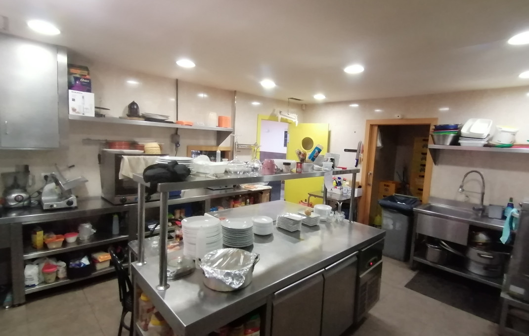 Venta - Restaurante -
Barcelona - Zona Franca