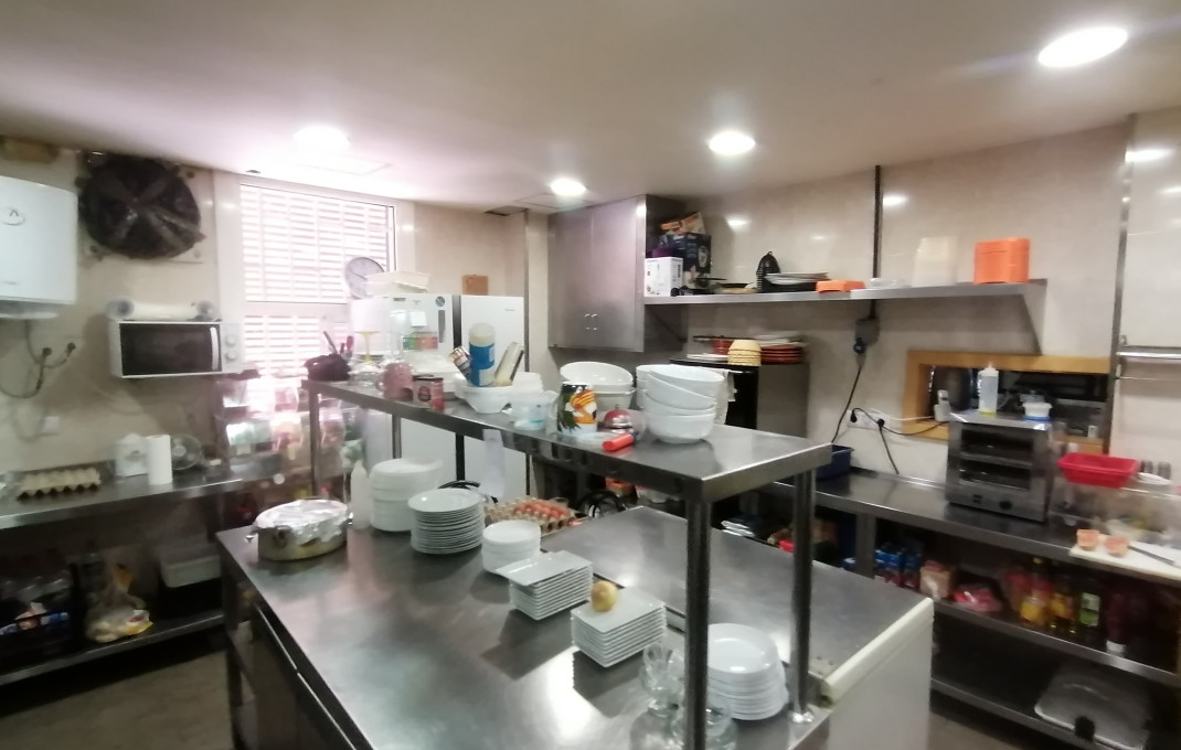 Venta - Restaurante -
Barcelona - Zona Franca