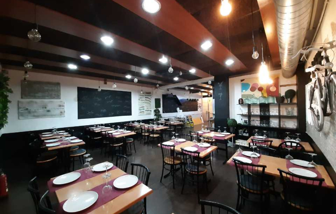 Venta - Restaurante -
Cornella de Llobregat - Almeda