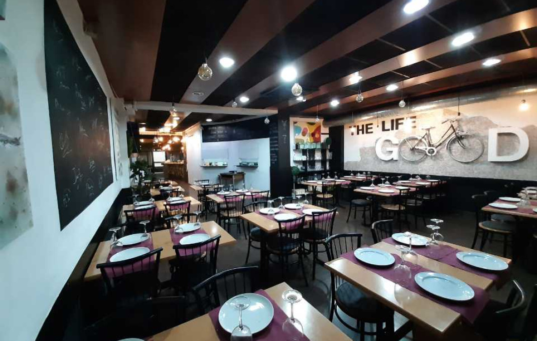 Venta - Restaurante -
Cornella de Llobregat - Almeda