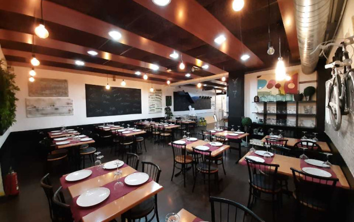 Venta - Restaurante -
Cornella de Llobregat - Almeda