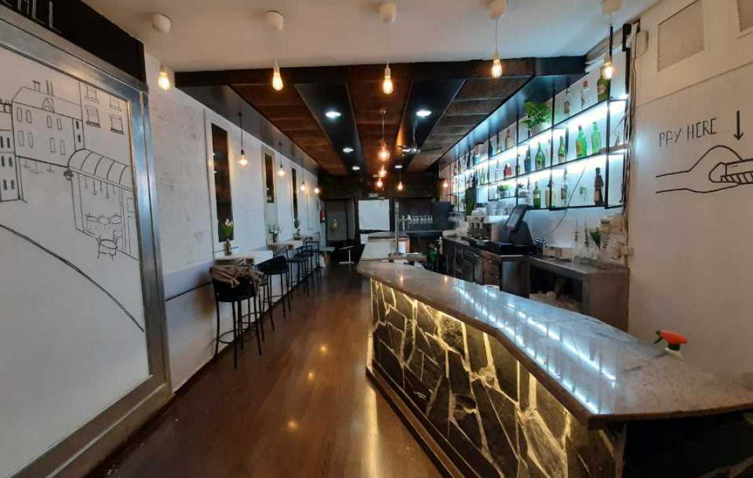 Venta - Restaurante -
Cornella de Llobregat - Almeda