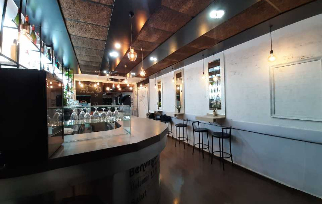 Venta - Restaurante -
Cornella de Llobregat - Almeda