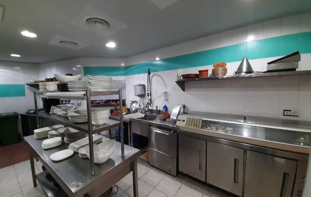 Venta - Restaurante -
Cornella de Llobregat - Almeda