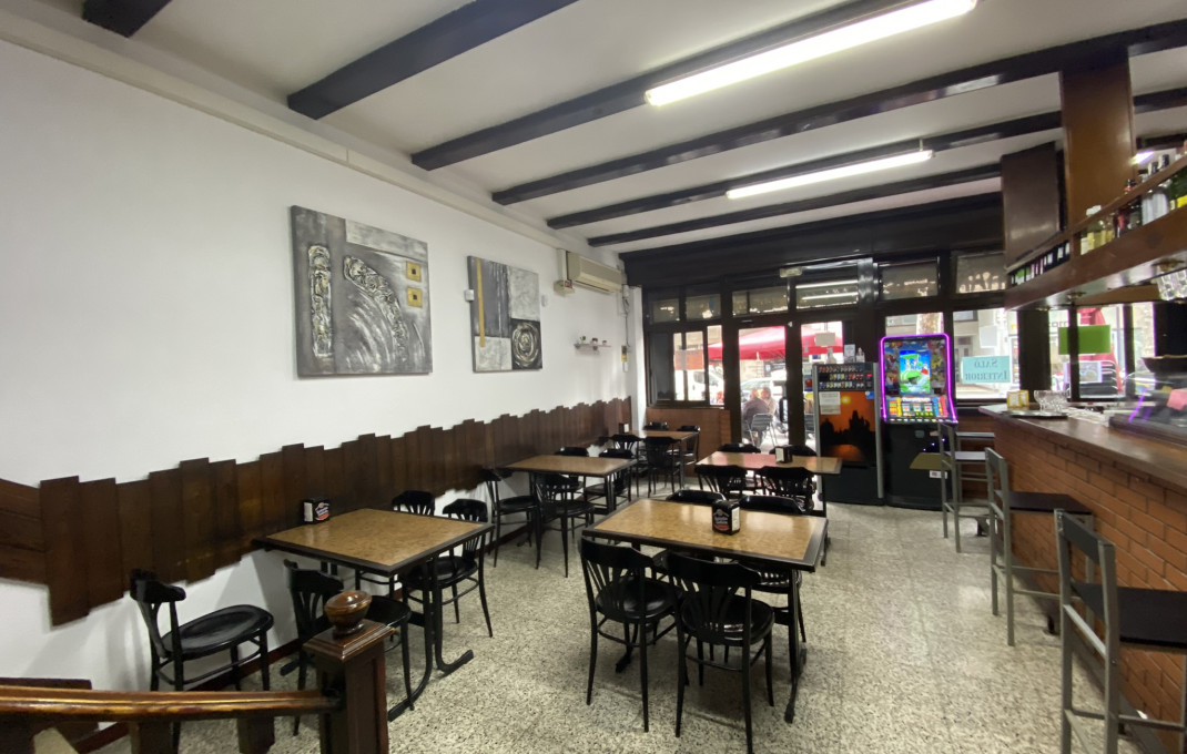 Venta - Restaurante -
Barcelona - Eixample Derecho