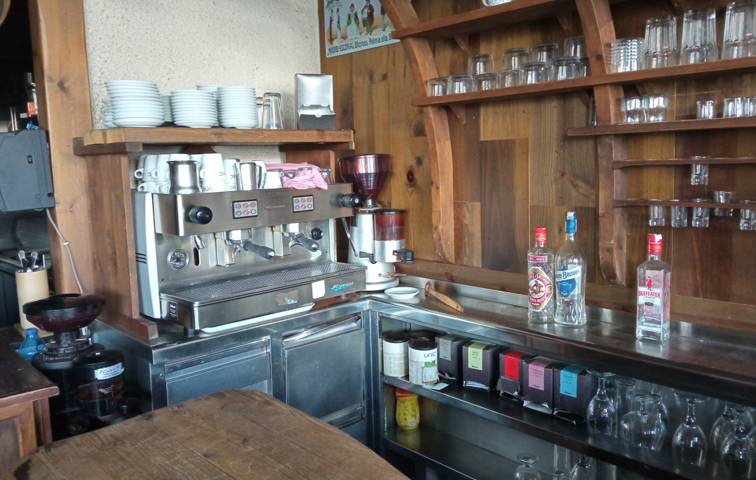 Revente - Restaurant -
Rubí