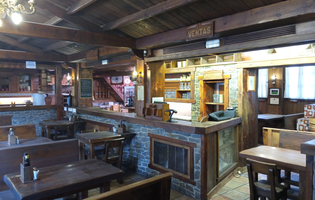 Venta - Restaurante -
Rubí