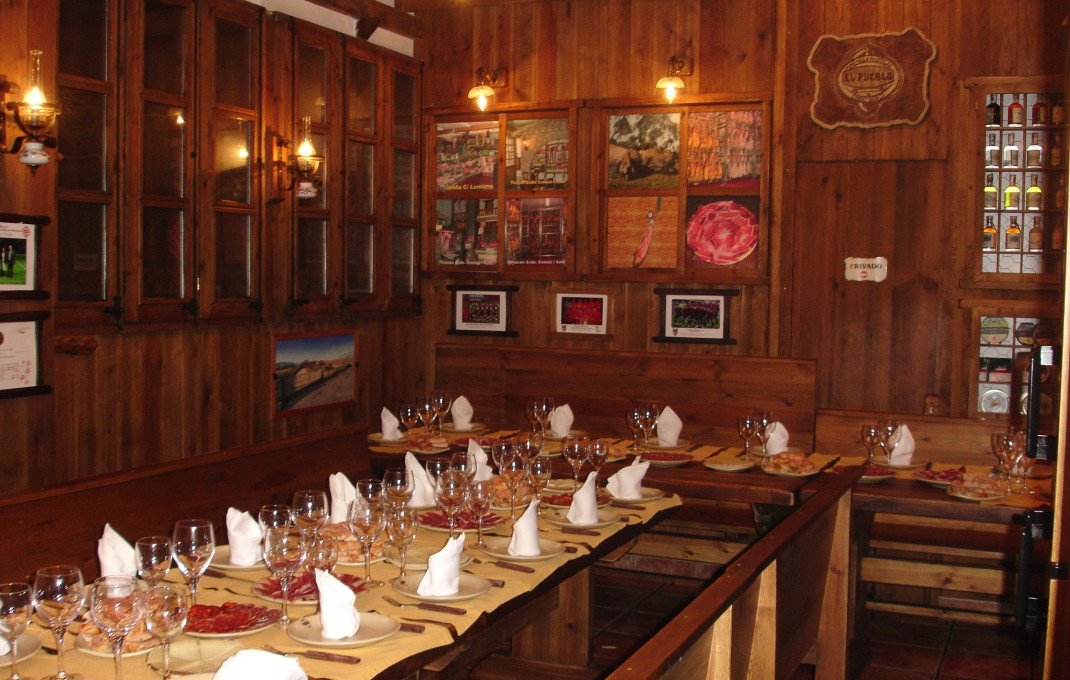 Venta - Restaurante -
Rubí