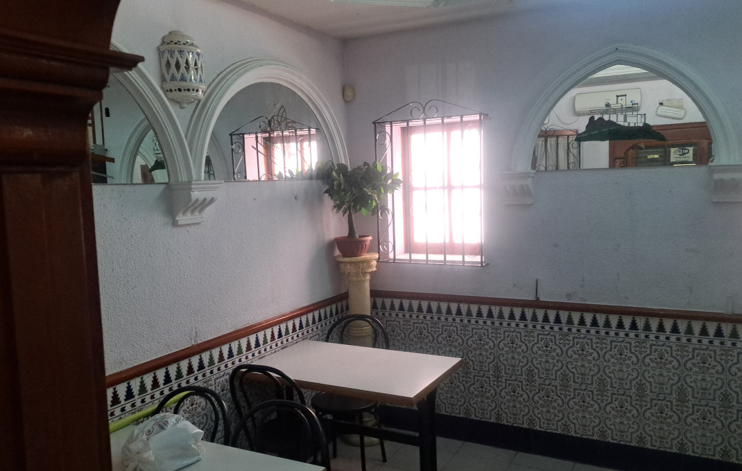 Sale - Restaurant -
L'Hospitalet de Llobregat