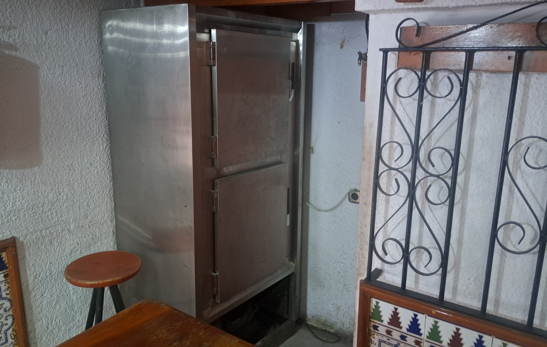 Sale - Restaurant -
L'Hospitalet de Llobregat