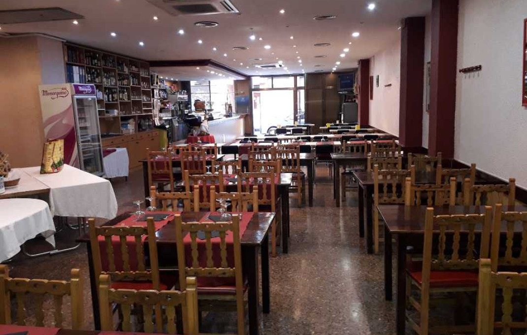Transfert - Restaurant -
Cornella de Llobregat - Almeda