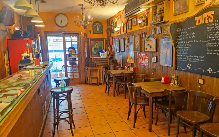 Traspaso - Restaurante -
Barcelona - Clot