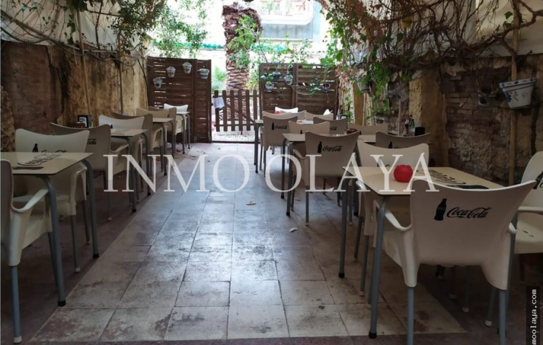 Traspaso - Restaurante -
Barcelona - Clot